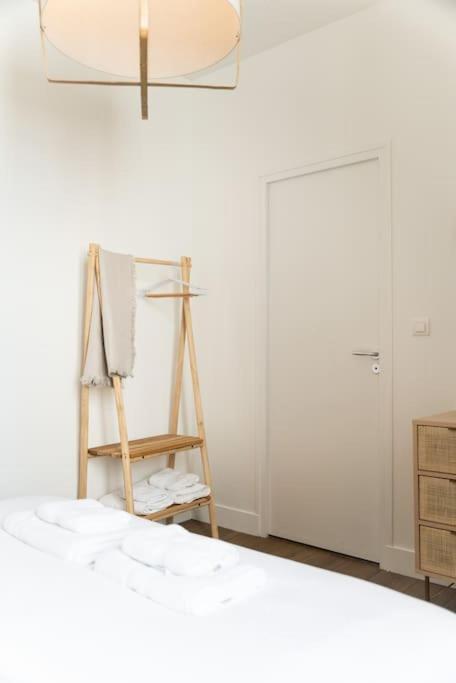 Superbe Appartement En Rdc Proche Marche Central La Rochelle  Extérieur photo